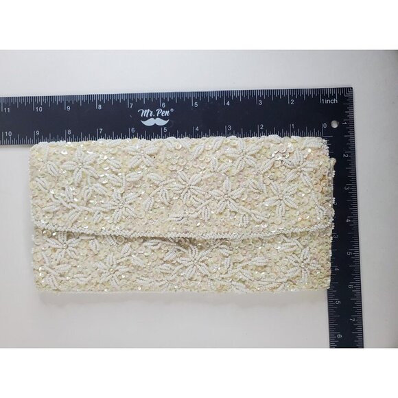 Vtg Handmade Emson Sequin and Beaded Ivory Clutch Made in Hong Kong 9x5 - Picture 2 of 16